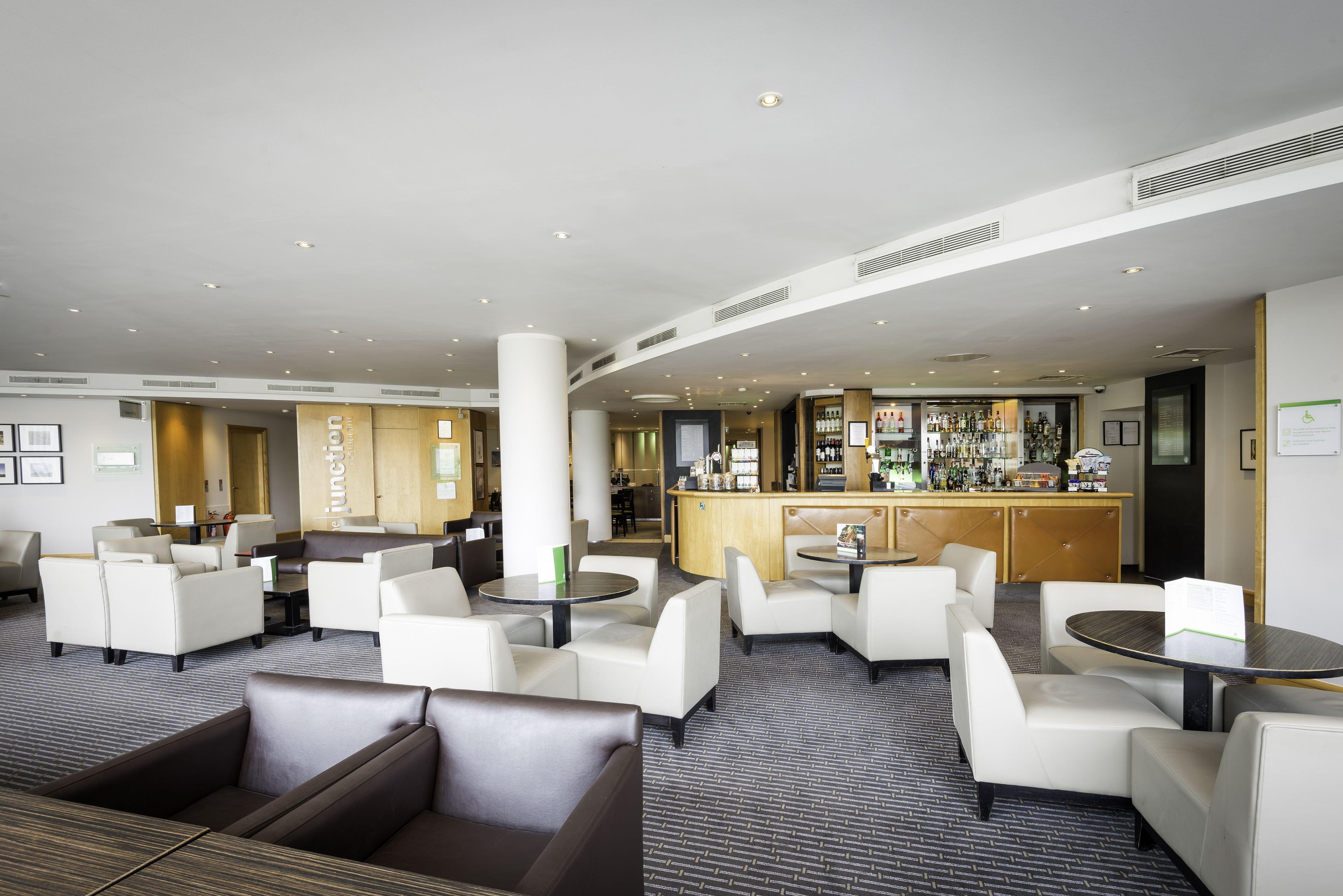 Holiday Inn Oxford By Ihg Екстер'єр фото