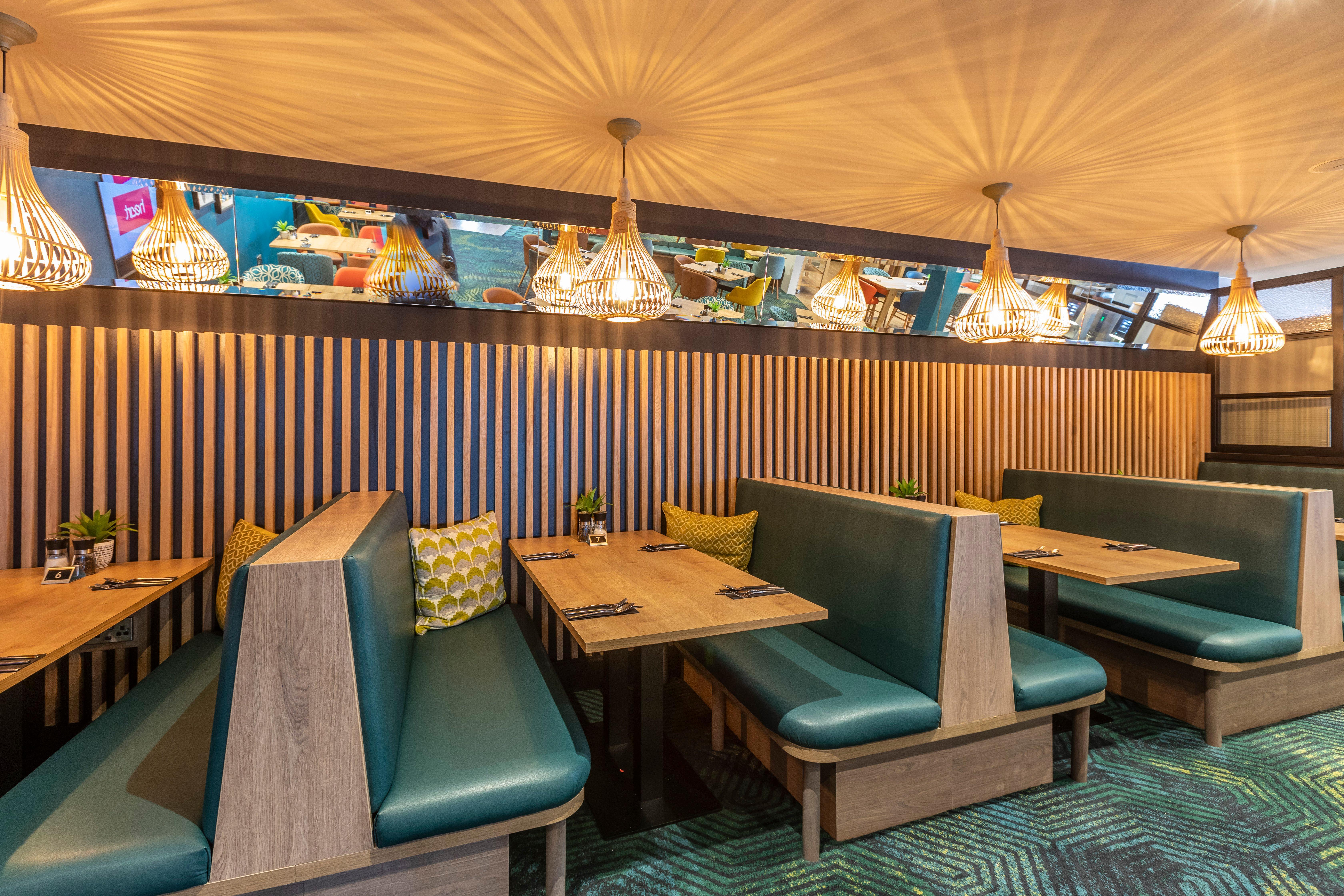 Holiday Inn Oxford By Ihg Екстер'єр фото