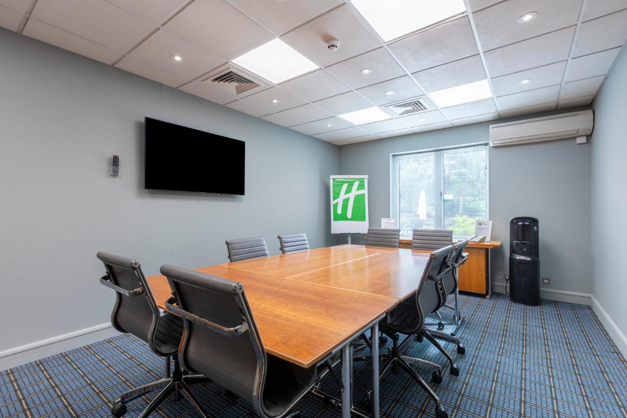Holiday Inn Oxford By Ihg Екстер'єр фото