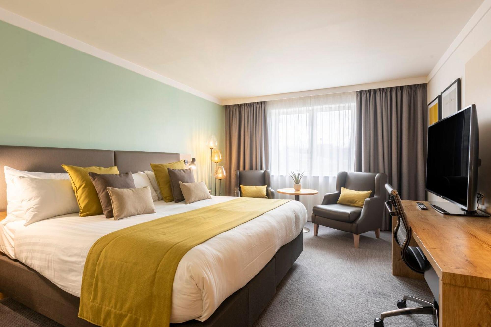 Holiday Inn Oxford By Ihg Екстер'єр фото